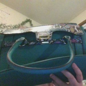 Blue tote bag with colorful snake skin design
